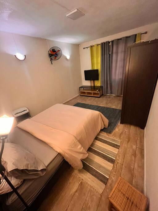 Apartment With Private Rooftop 450 M From The Beach Flic en Flac Екстер'єр фото