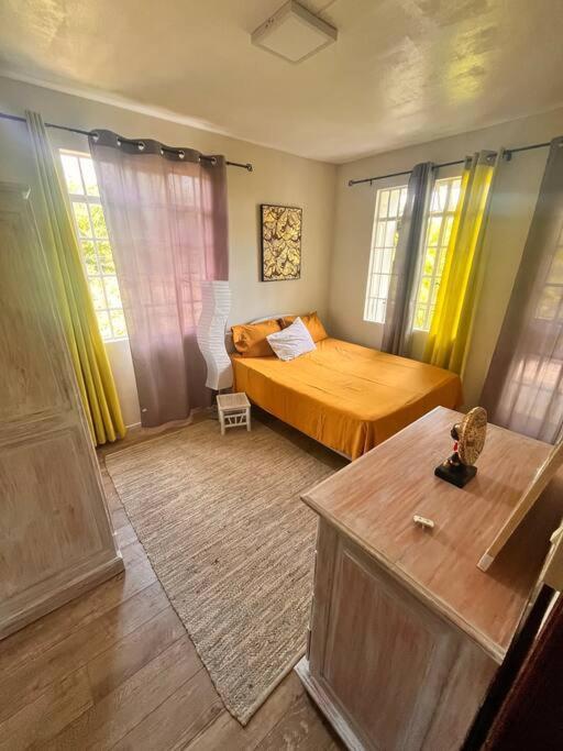 Apartment With Private Rooftop 450 M From The Beach Flic en Flac Екстер'єр фото